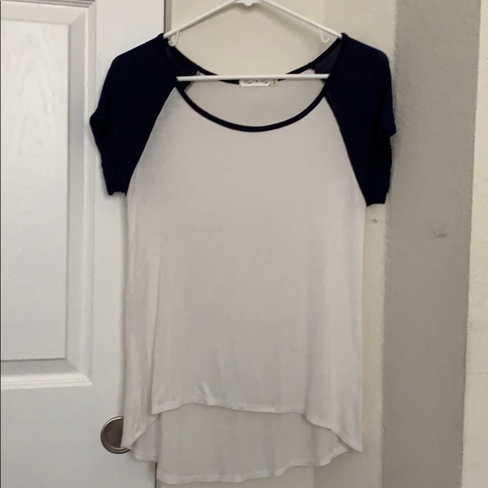 Hi-Lo baseball tee